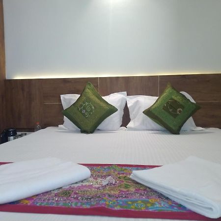 Hotel Aapni Haveli Jaisalmer Zewnętrze zdjęcie