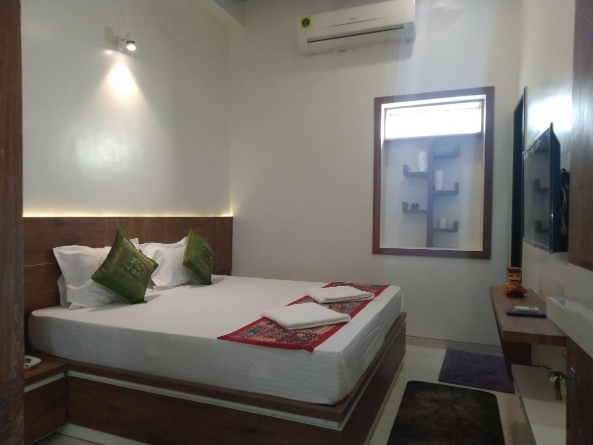 Hotel Aapni Haveli Jaisalmer Zewnętrze zdjęcie