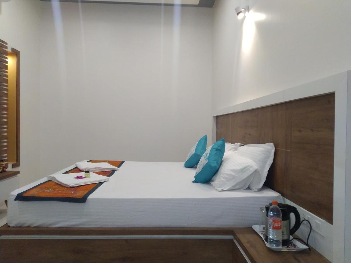 Hotel Aapni Haveli Jaisalmer Zewnętrze zdjęcie