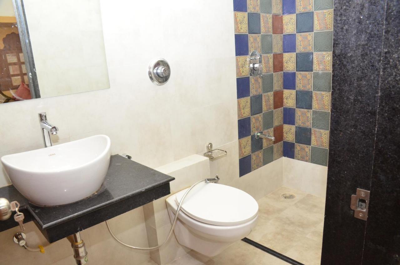 Hotel Aapni Haveli Jaisalmer Zewnętrze zdjęcie
